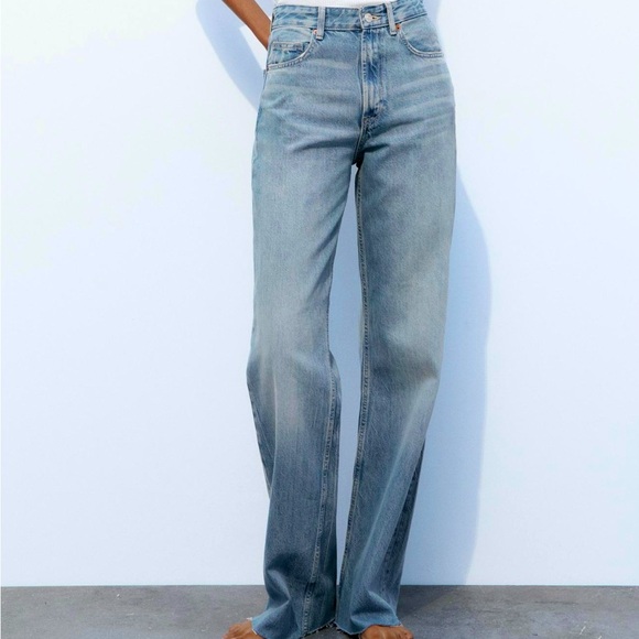 Zara High Rise Wide Leg Jeans - Picture 1 of 9